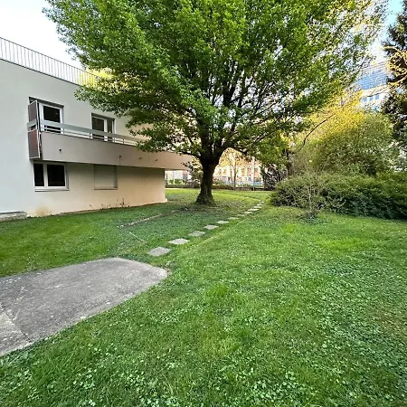 Charme- Calme-nancy Centre, 1 Salon, 1 Chambre, Salle De Bain