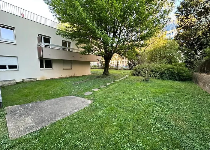 Charme- Calme-nancy Centre, 1 Salon, 1 Chambre, Salle De Bain